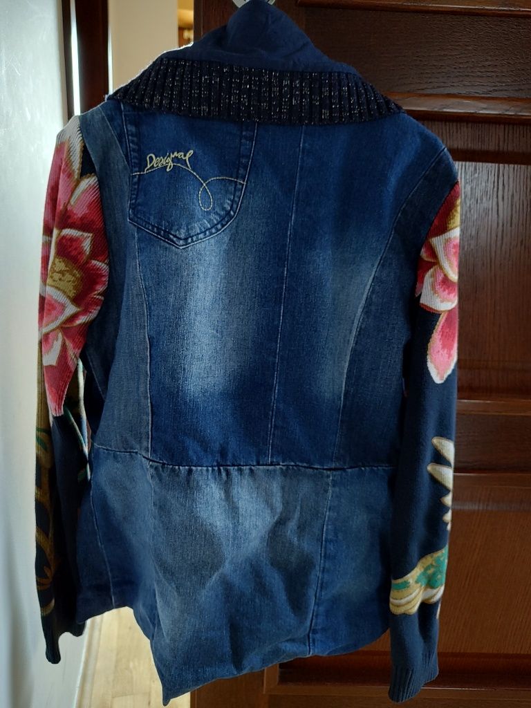 Jeansowa kurtka Desigual - r.42