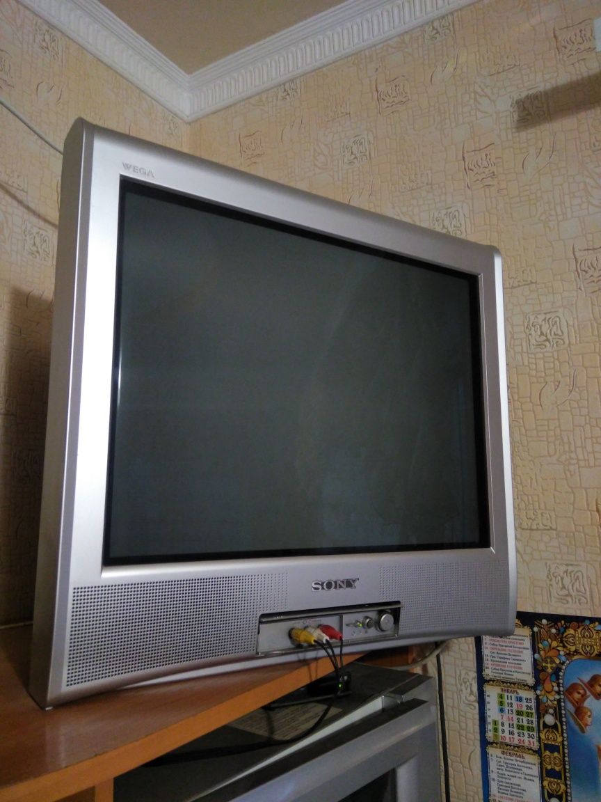 Телевизор Sony Wega Trinitron 21 Дюйм original