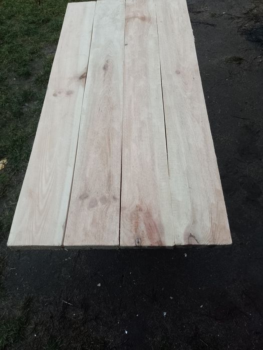 Ława z blatem z desek