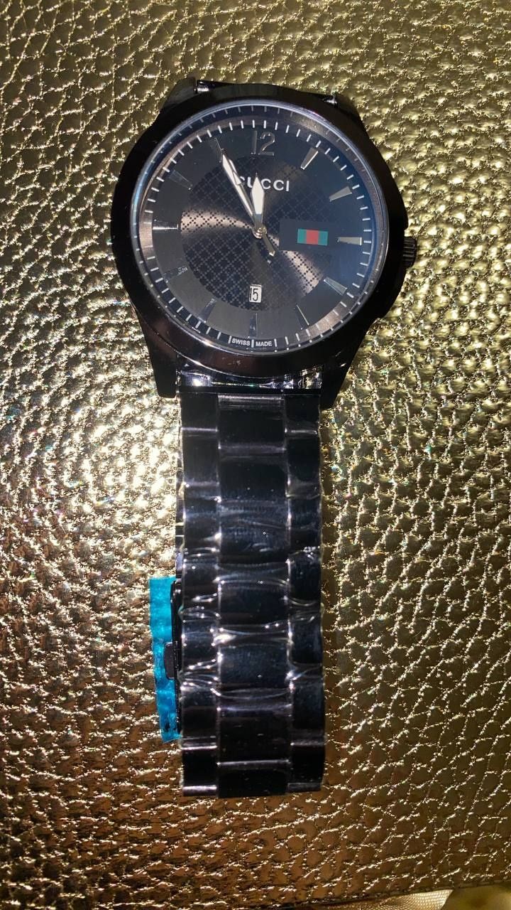 Продам часы) GUCCI