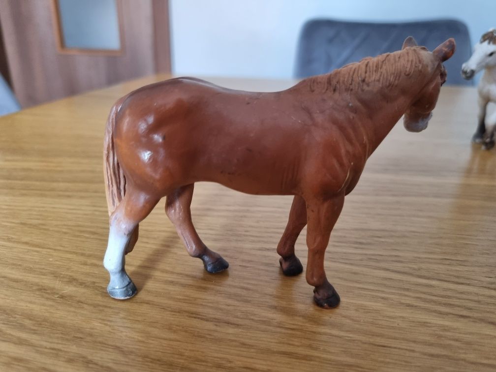 Konik quater schleich figurka