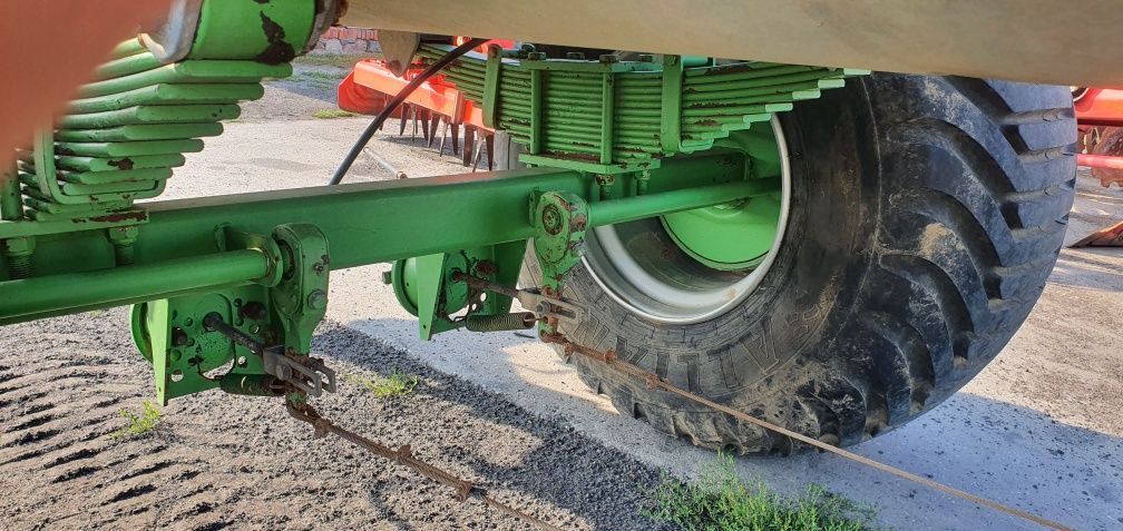 Beczkowóz 7500 L Pichon  duże szerokie Koło, hamulce Meprozet ,rozlewk