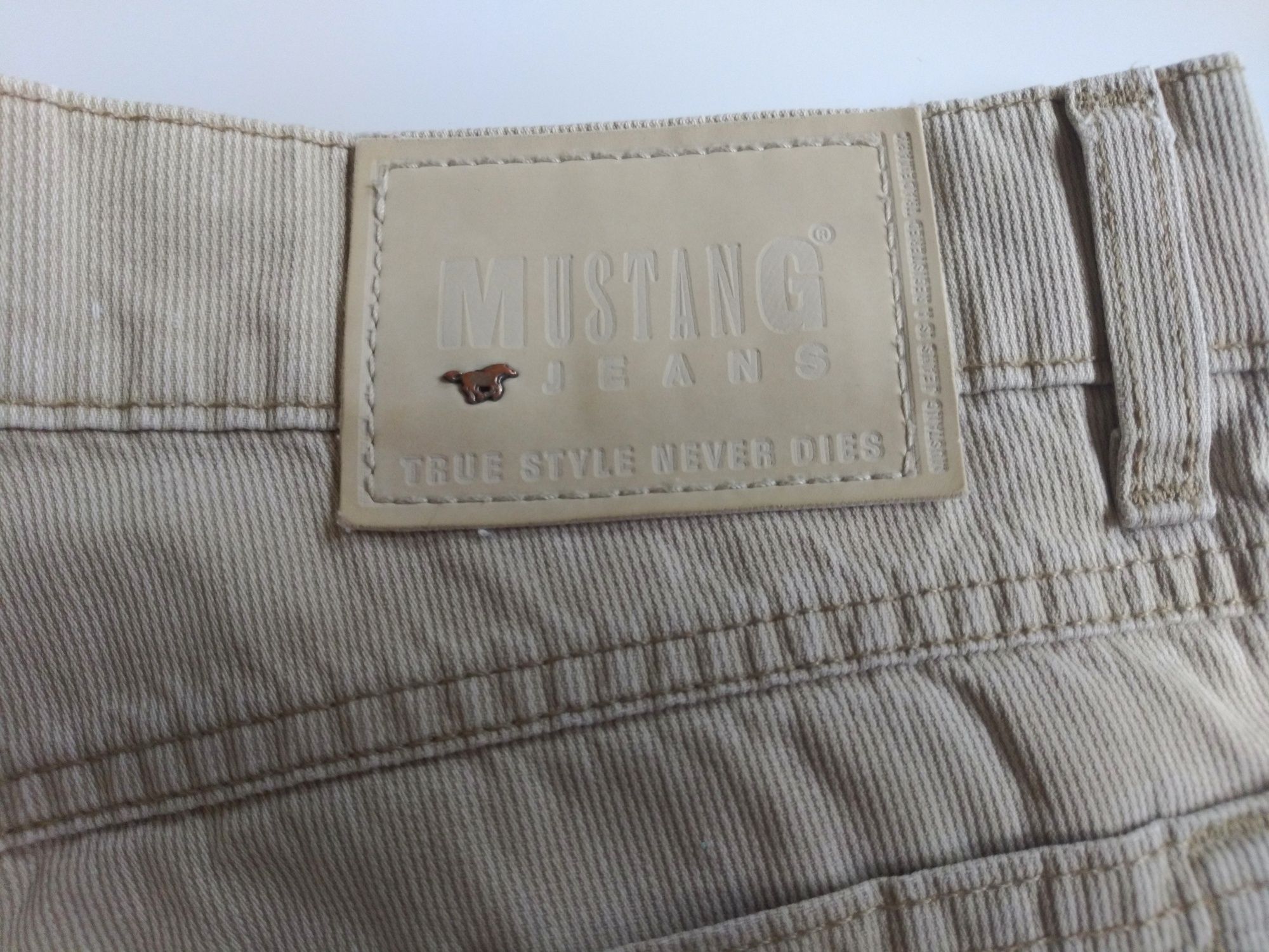 Spodnie długie Mustang W33L36 XL