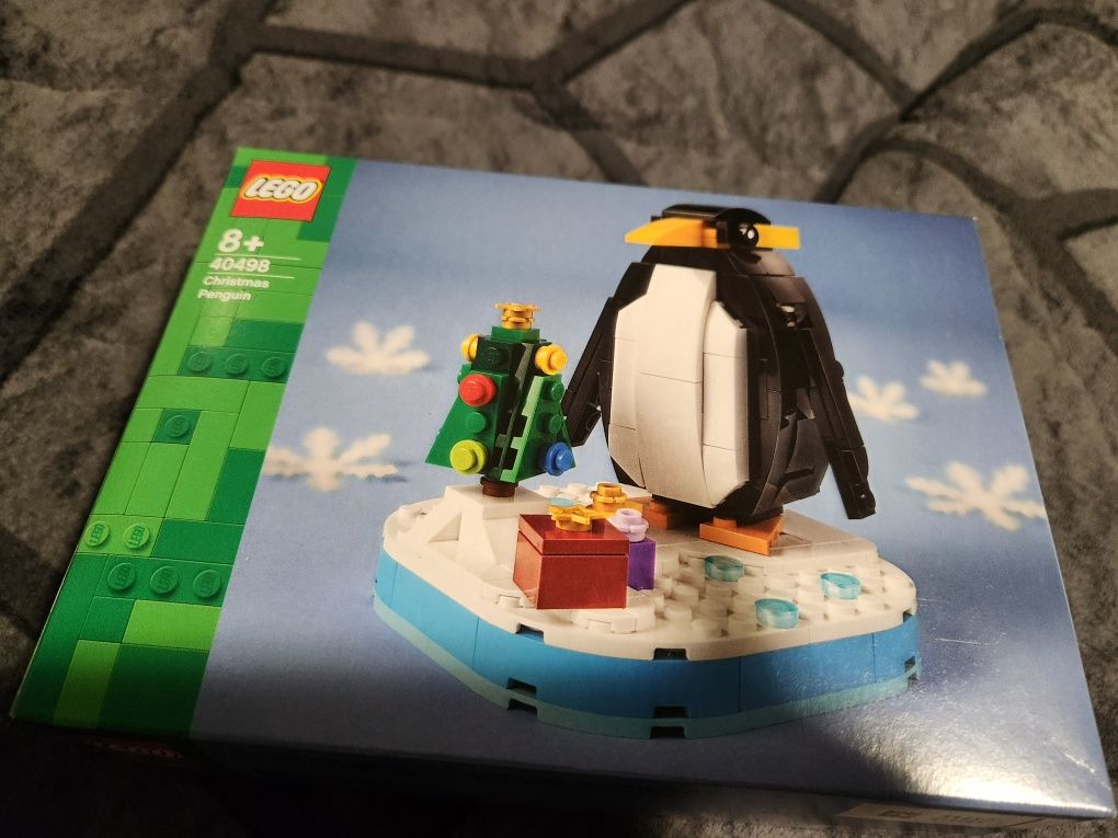 Новий конструктор Лего.Різдвяний пінгвин .40498