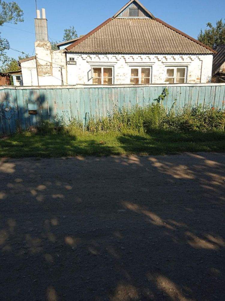 Продам дім с огородом