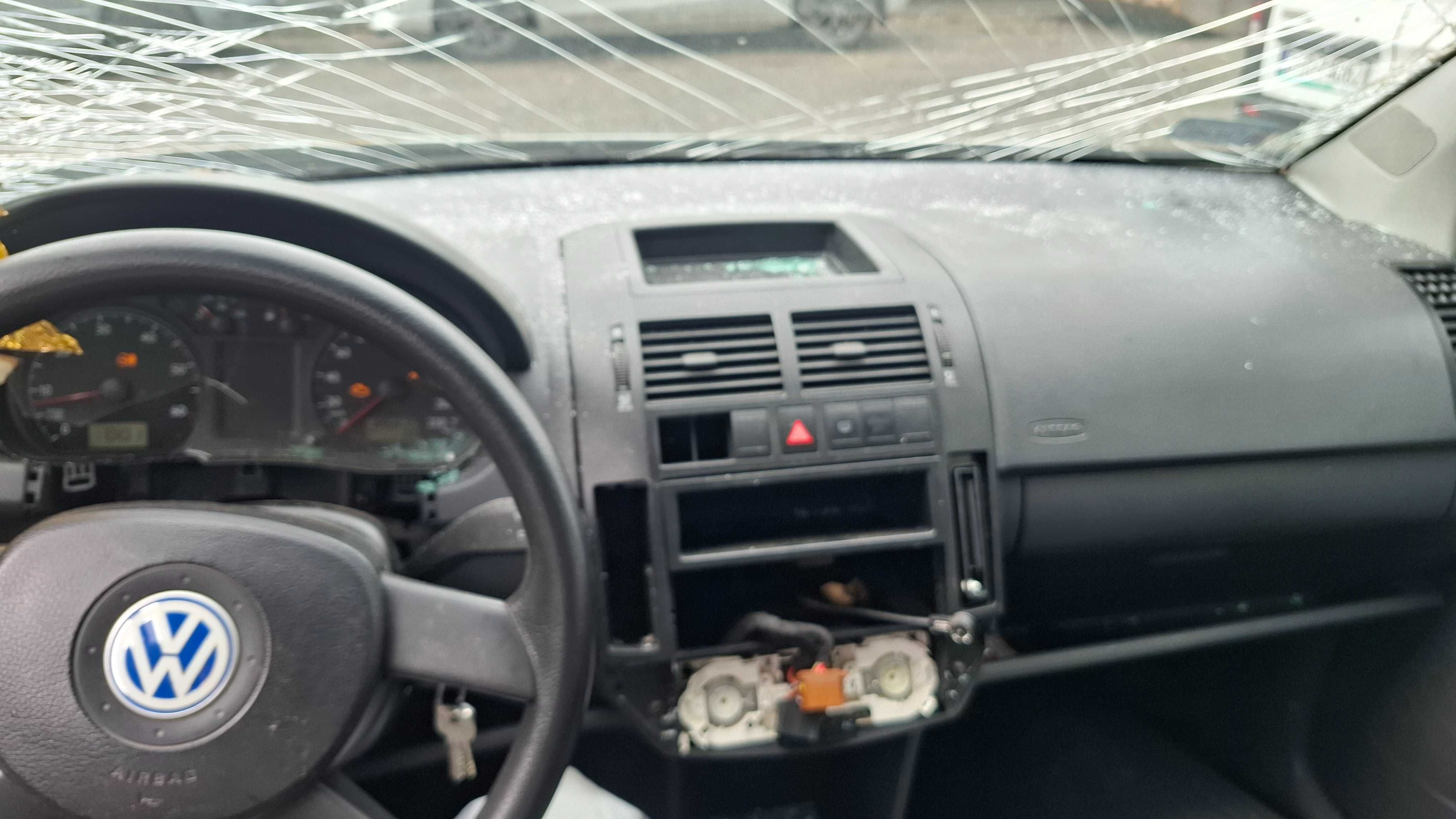 Volkswagen polo odpala jeździ