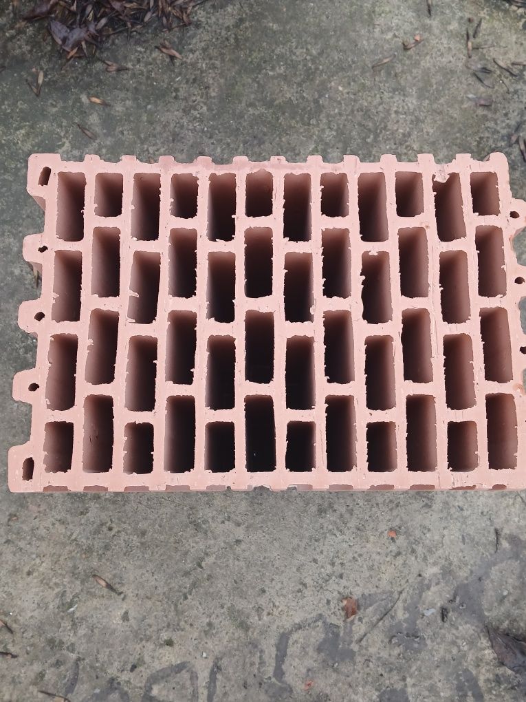 Pustak Ceramiczny Keram 25P+W 360/250/238