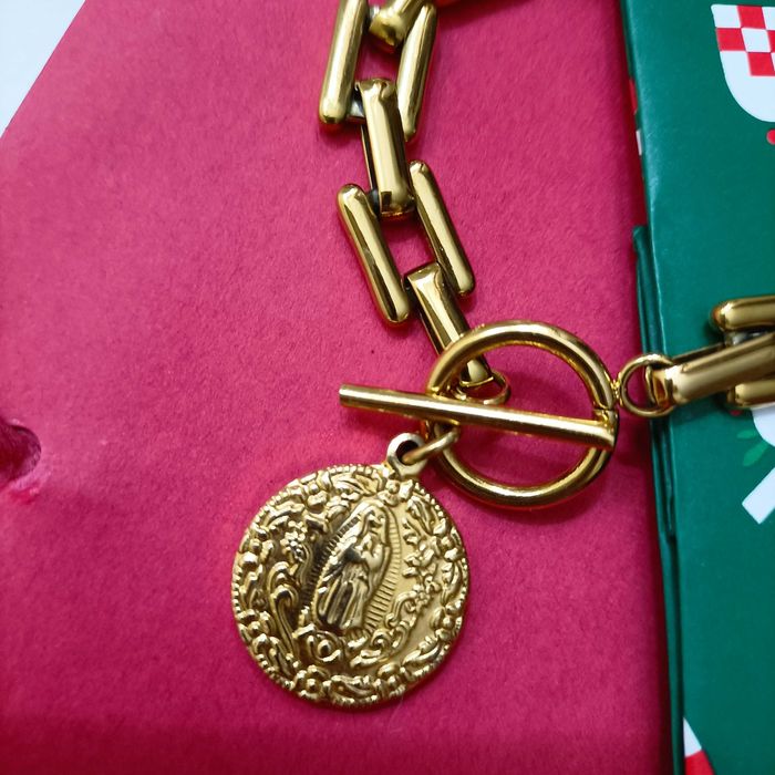 Pulseira com imagem de Nossa Senhora