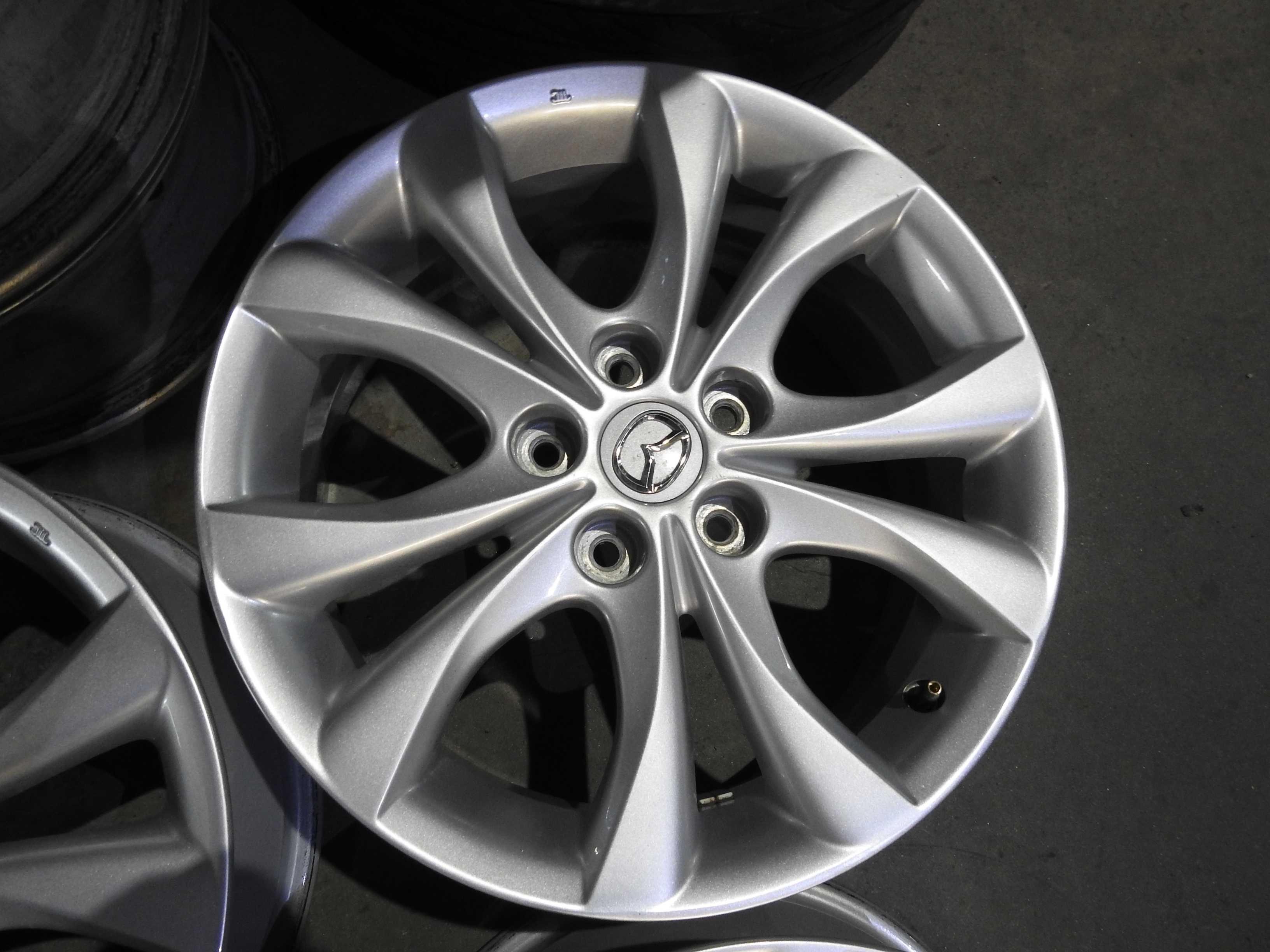 4x Alufelgi 17'' 5x114,3 7J et52,5  Mazda Oryginał Super Stan