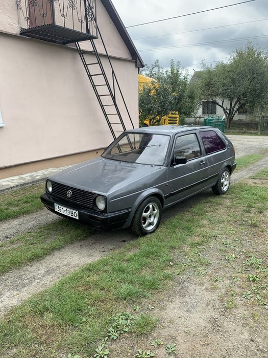 Volkswagen Golf 2