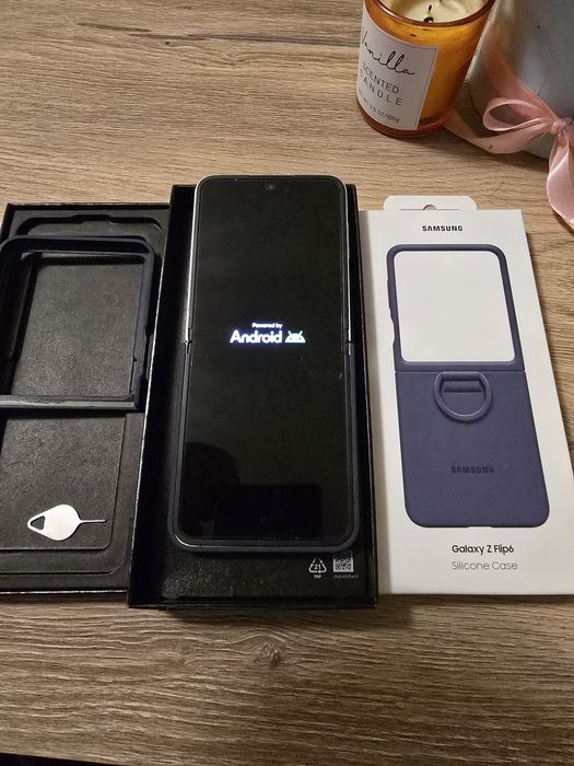 Samsung Filp 6 12GB/256GBi