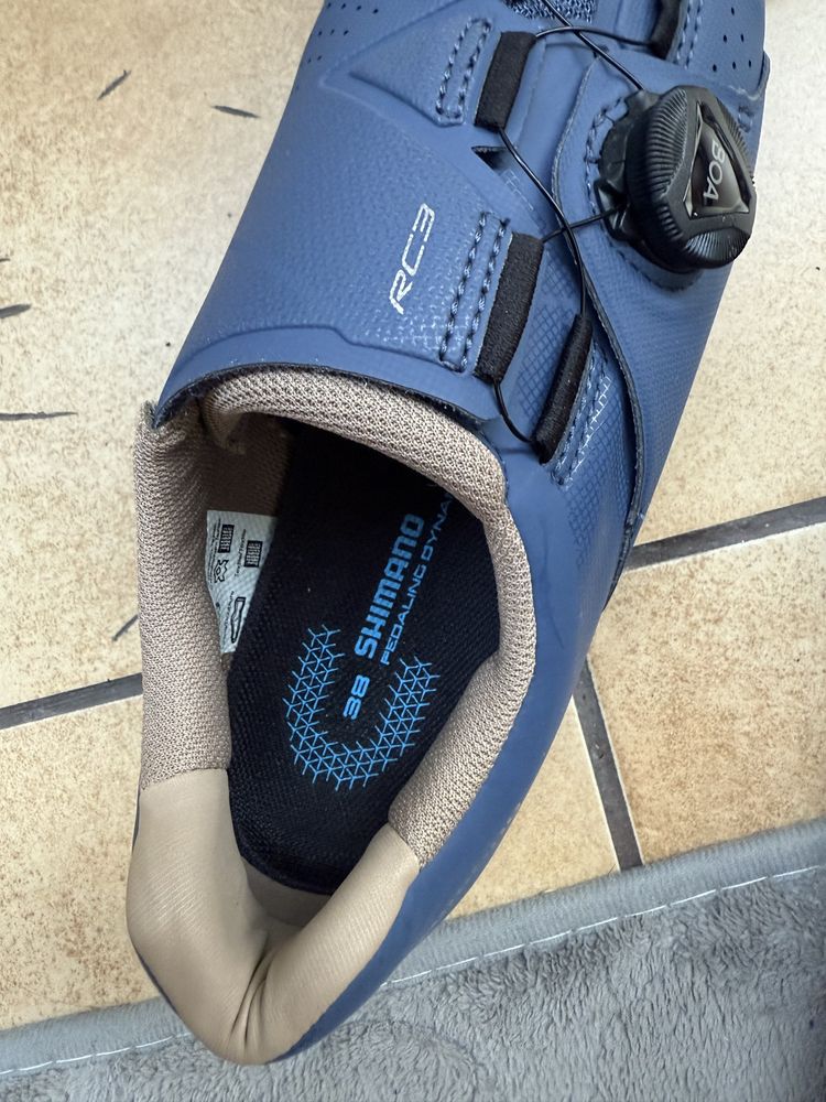 Buty rowerowe szosowe  SHIMANO SH-RC300  DAMSKIE