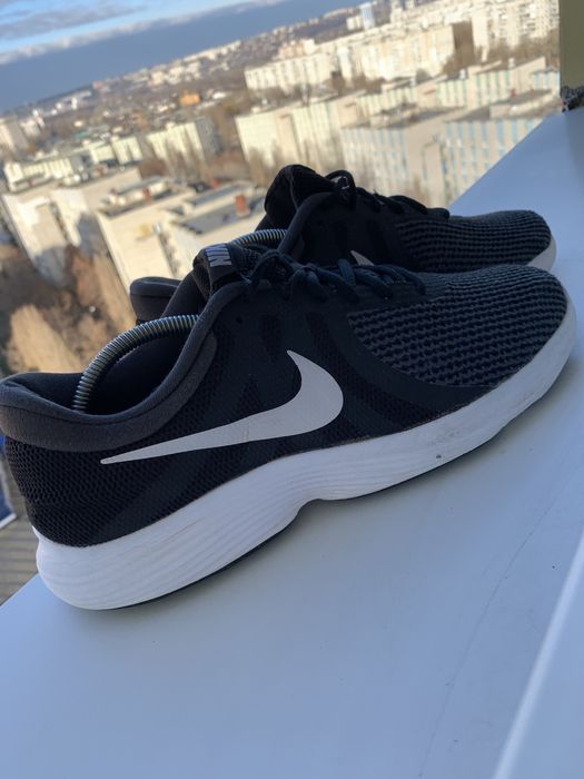 Nike Revolution 4 (45pозмір).