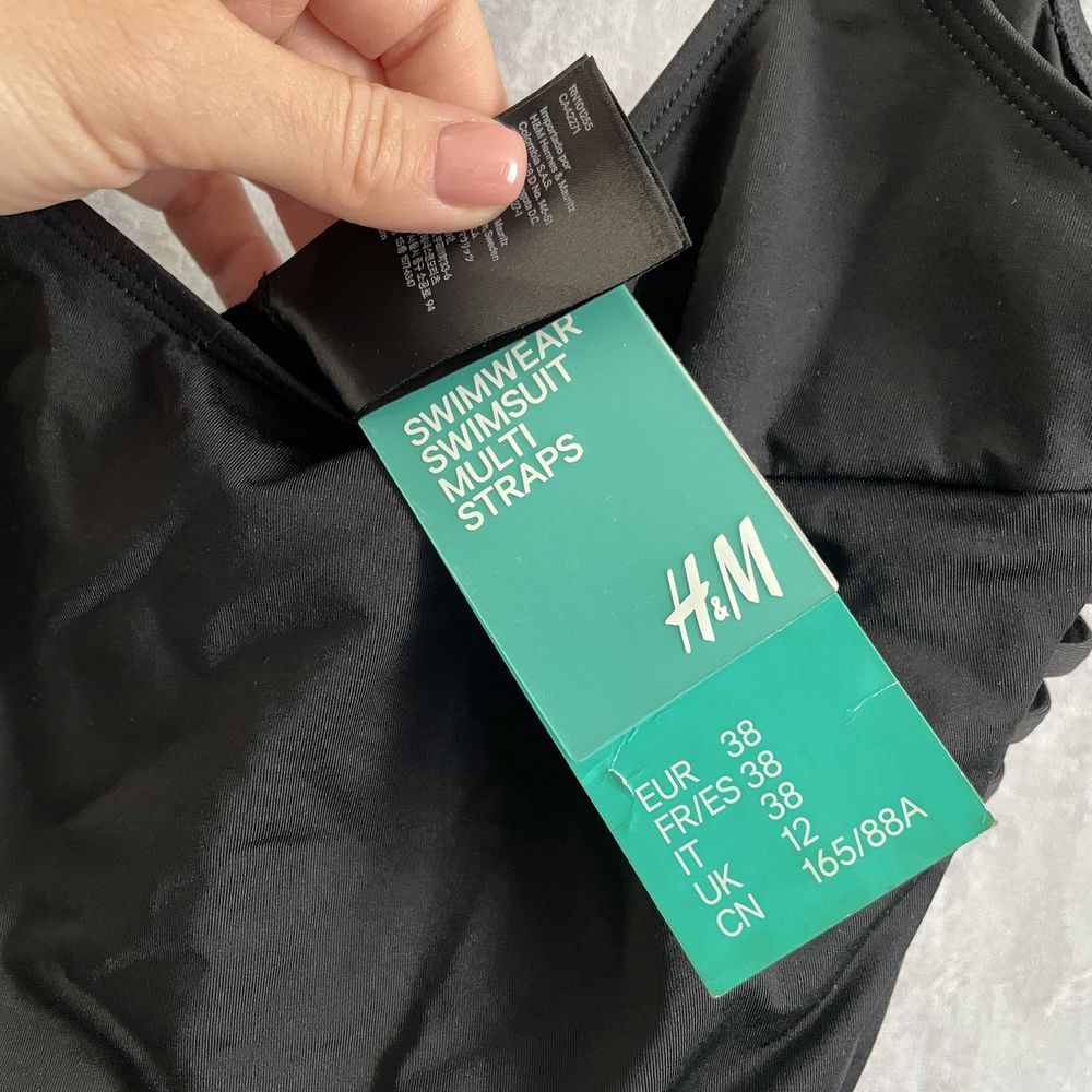 Купальник суцільний чорний жіночий H&M