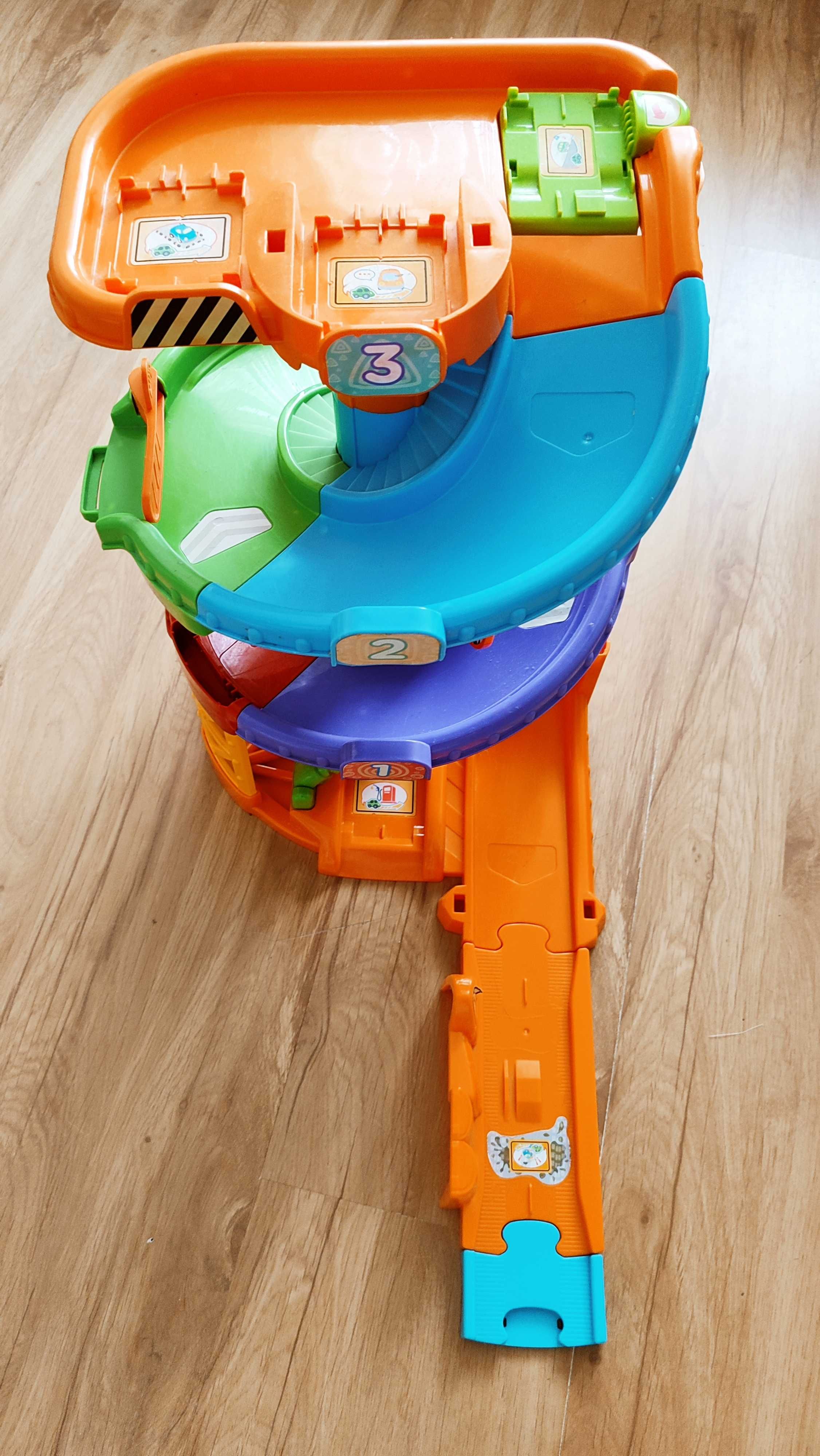 Wieża parkingowa Vtech