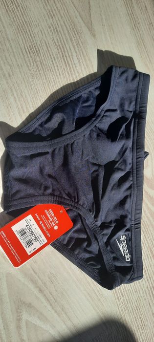 Kąpielówki chłopięce speedo 140cm