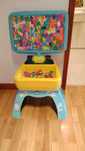 Brinquedo /quadro com letras