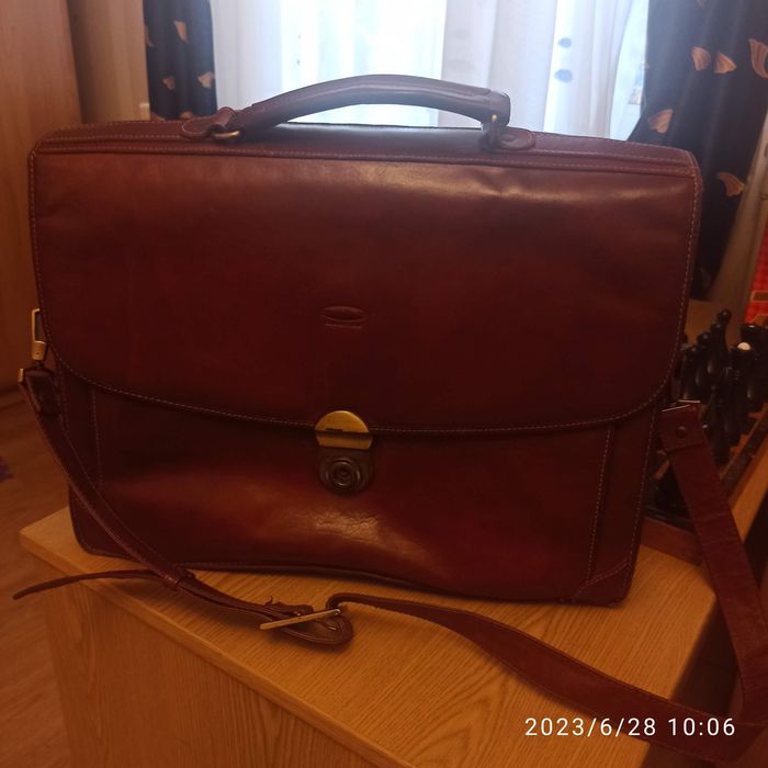 Портфель кожаный VIP Collection