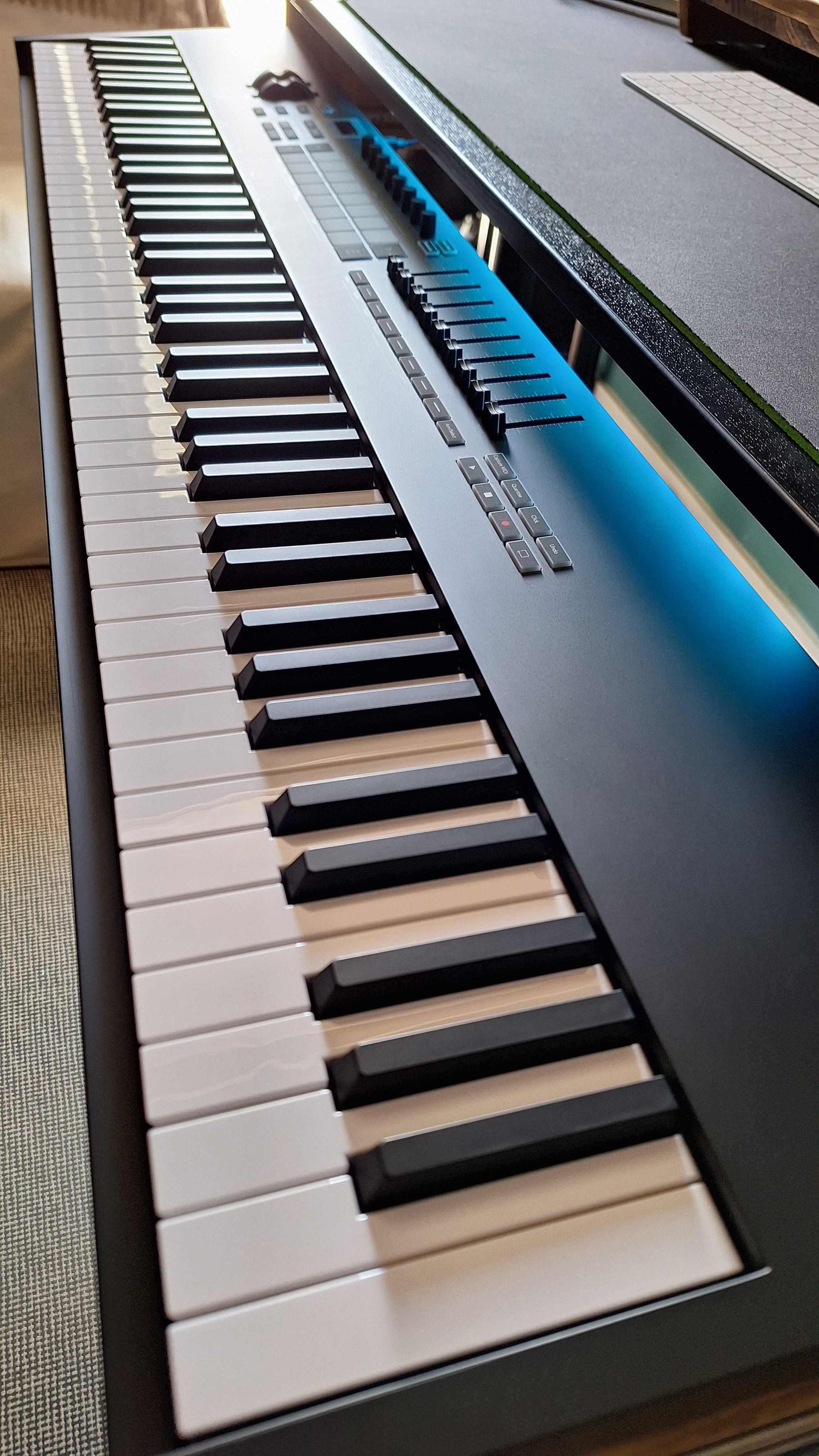 Novation Launchkey 88 MK3