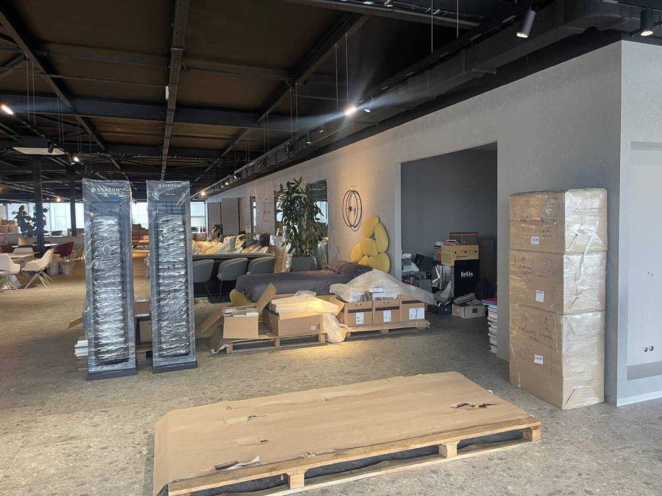 Київ, Булаховського Академіка, нежитлове приміщення, 650 м2