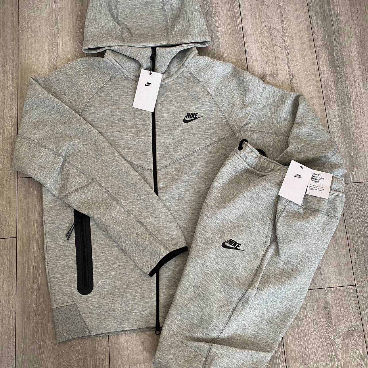 NOWY | FAKTURA Spodnie Dresowe, Bluza Nike Tech Fleece czarny r. M / L