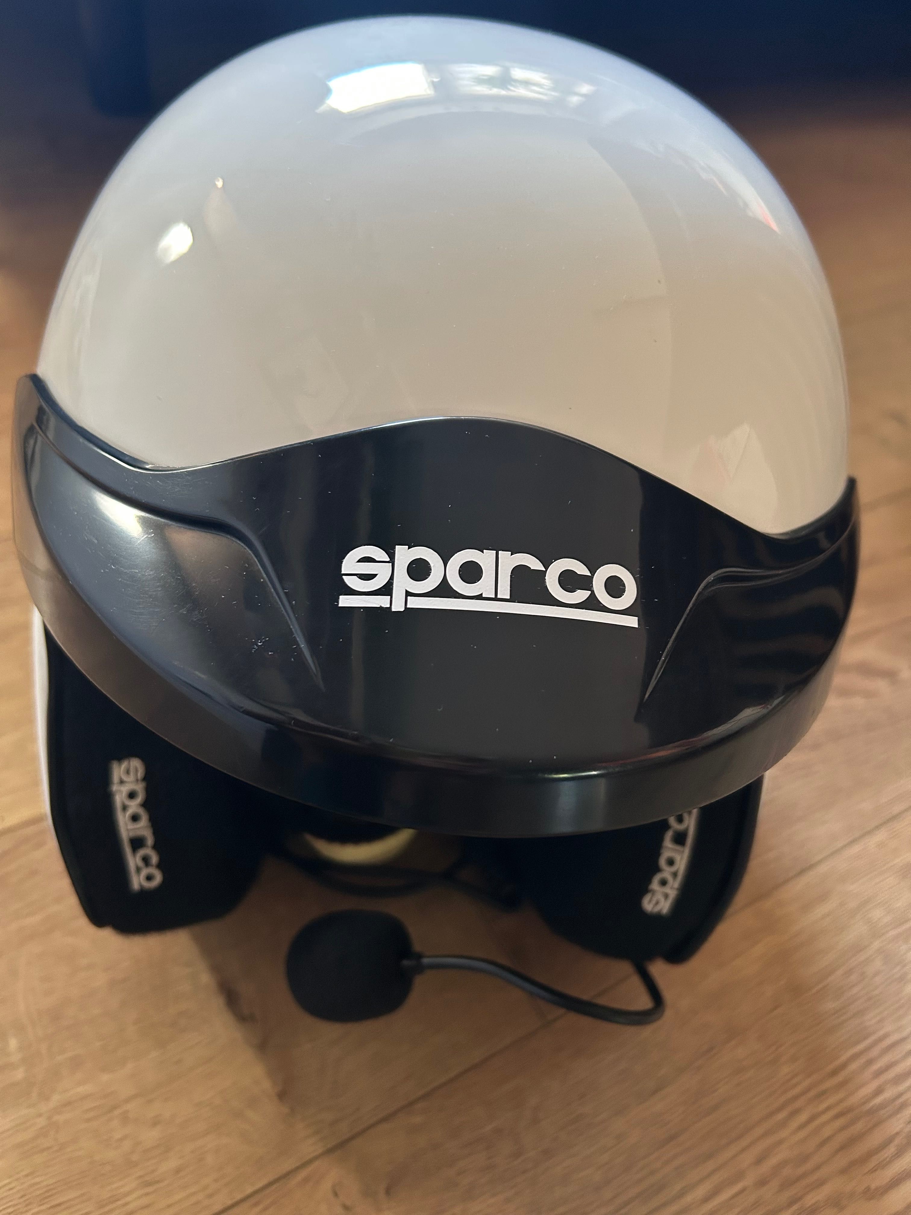 Kask rajdowy SPARCO PRO ,RJ-3 FIA z klipsami HANS. Okazja !