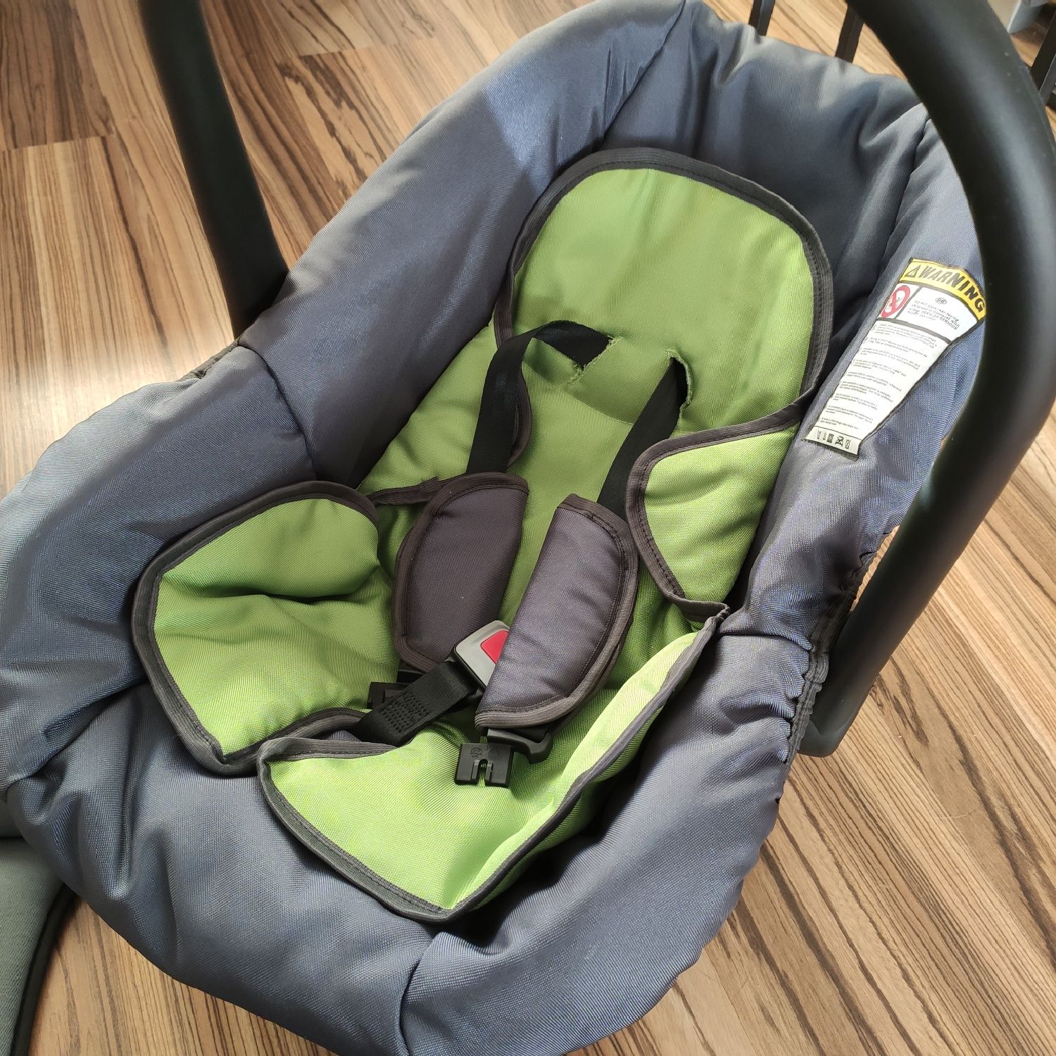 Fotelik Bujak nosidło do auta dla malucha 0-10 kg noworodek Karwala