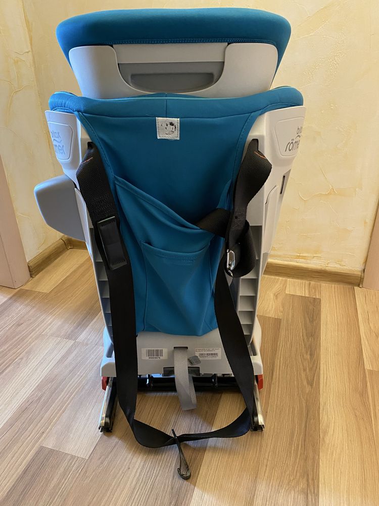 Автокресло Britax-Romer Advansafix IІІ с 9 мес.до 12 лет группа 1/2/3
