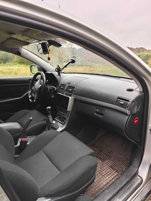 Toyota Avensis t25 polift, 2.2d 150KM, radio android, niezawodne auto