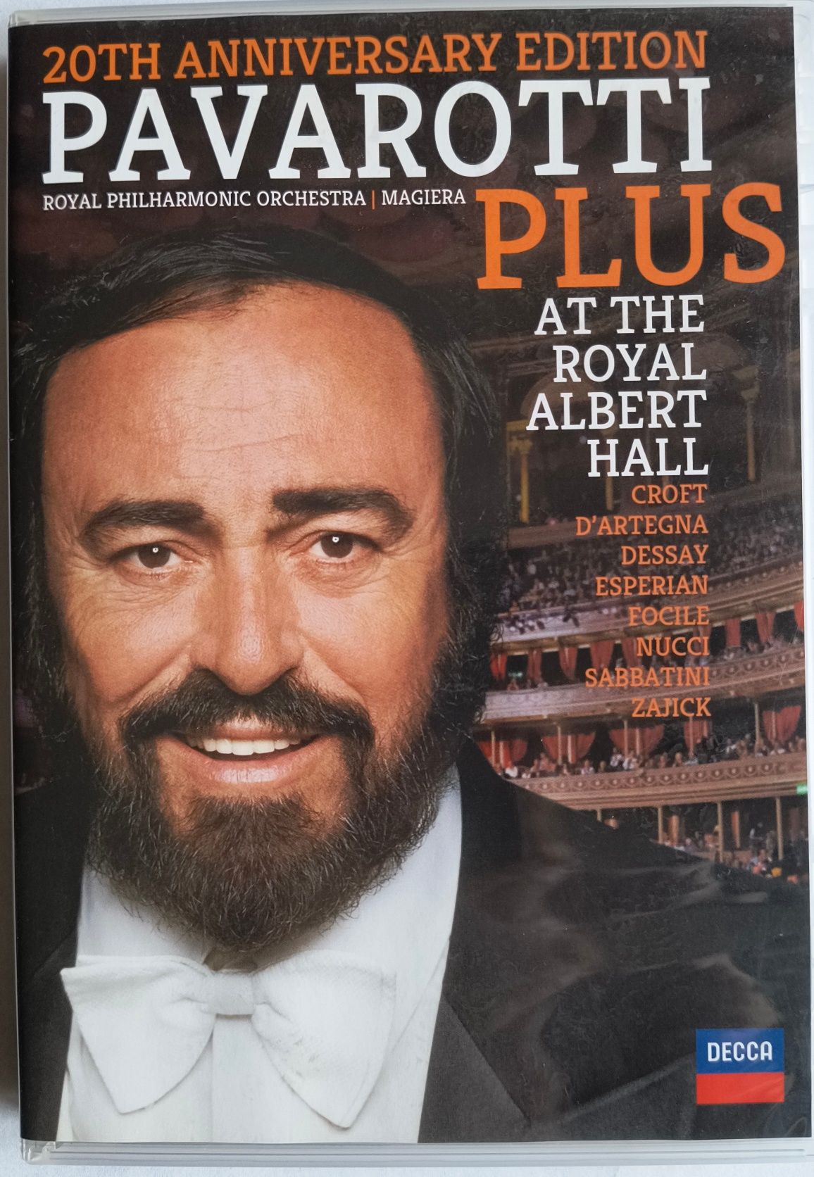 Pavarotti Plus /At the Royal Albert Hall