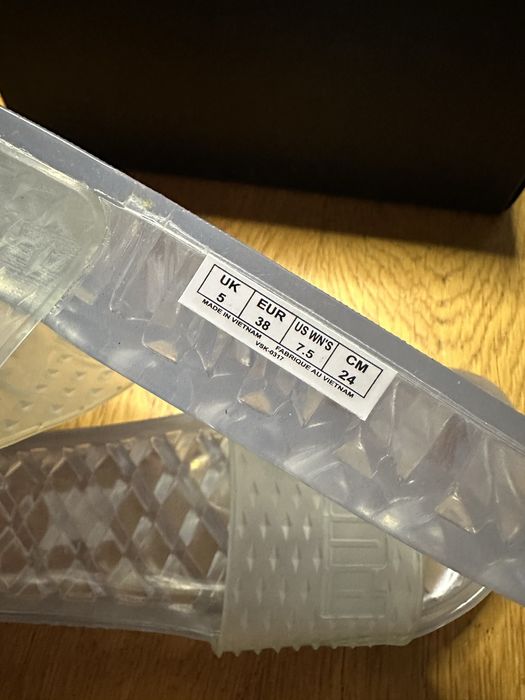 Klapki Puma Fenty 38 jelly slide Wns 38 bezbarwne