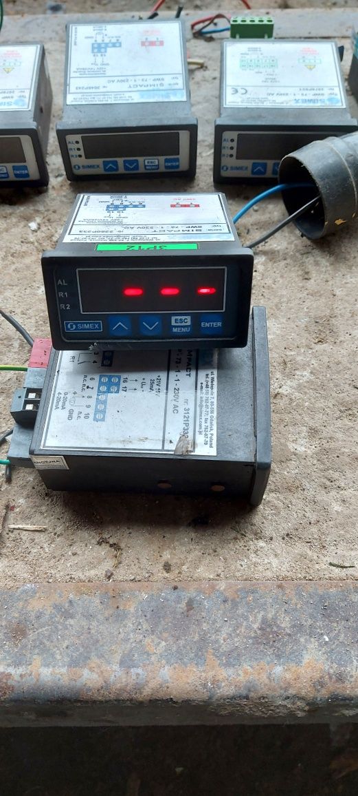 Miernik uniwersalny sygnałów analogowych simex swp  srp
