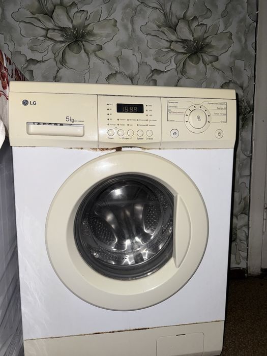 Пральна машинка LG