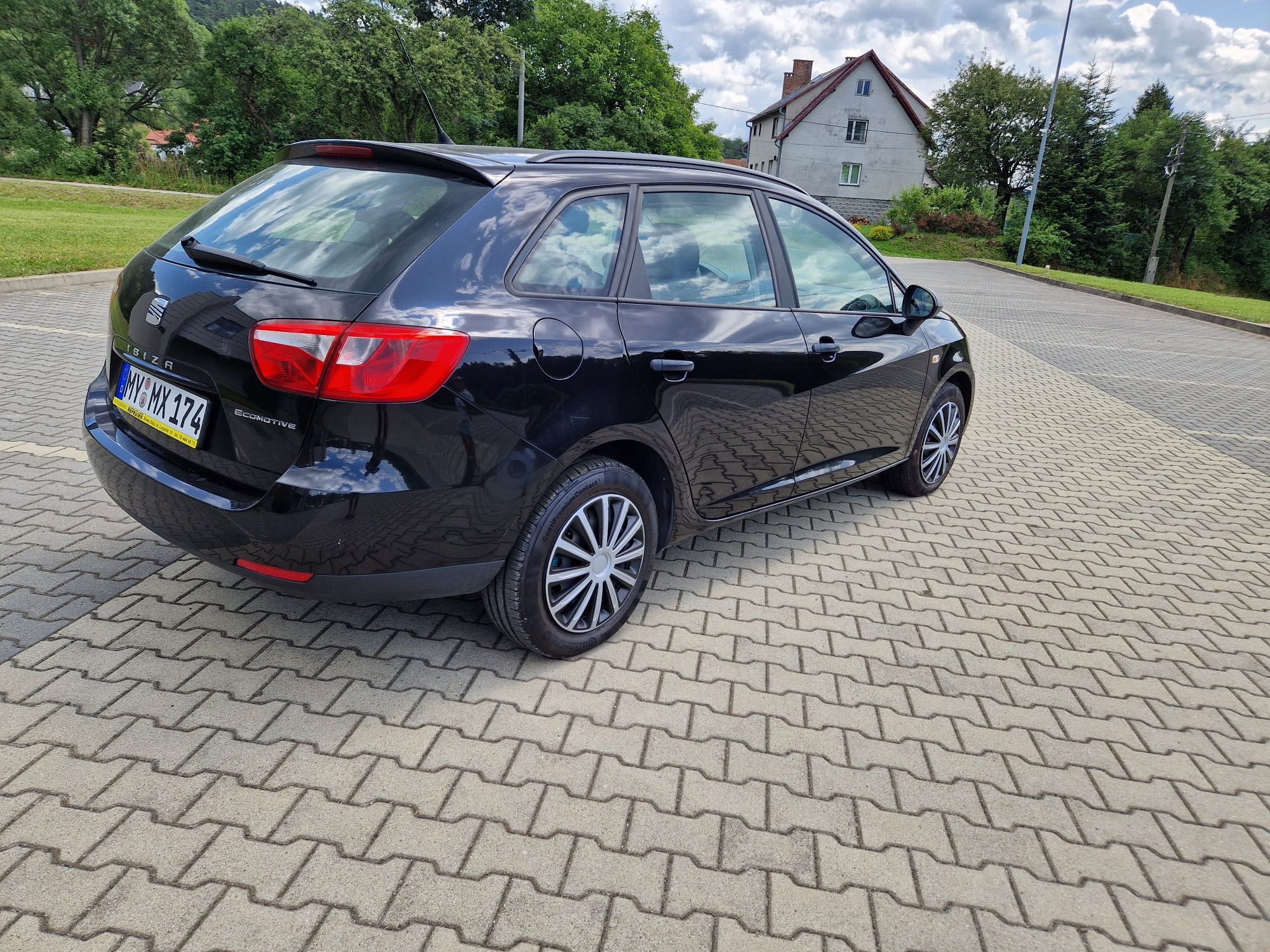 Seat Ibiza 1.4 Mpi z Niemiec 2011rok