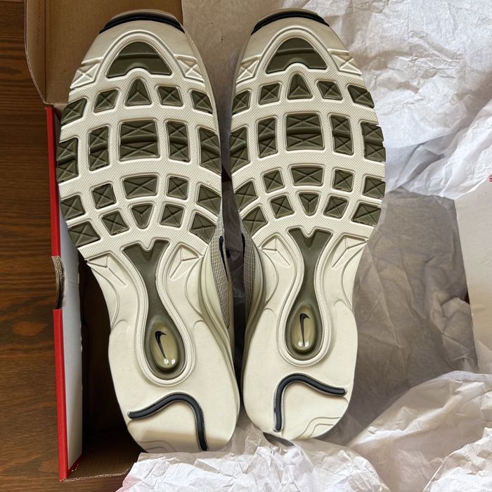 Нові Кросівки Nike Air Max 97 SE (Розмір 51.5)