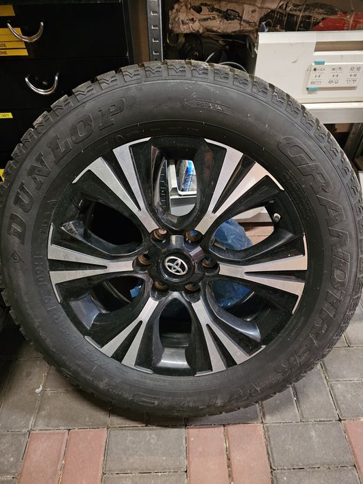Felgi Toyota i opony zimowe