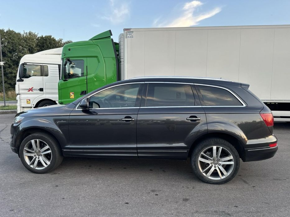 Продам AUDI Q7 3.0tdi