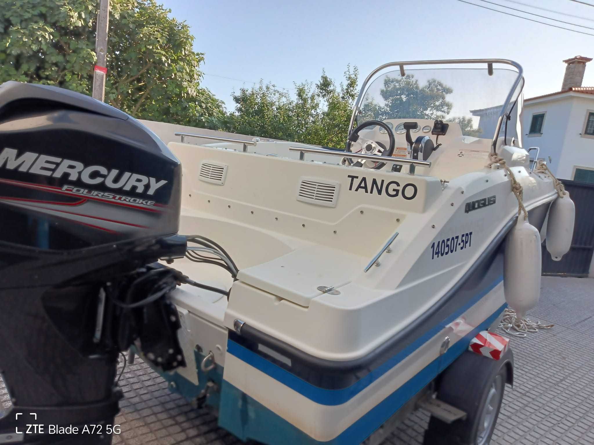 Barco Quicksilver 455 Activ Open com Reboque matrícula própria