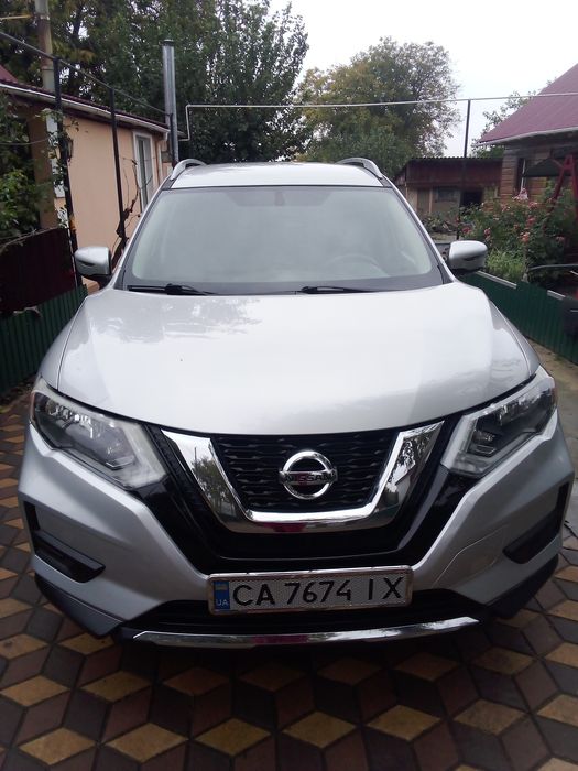 Продам Nissan rogue