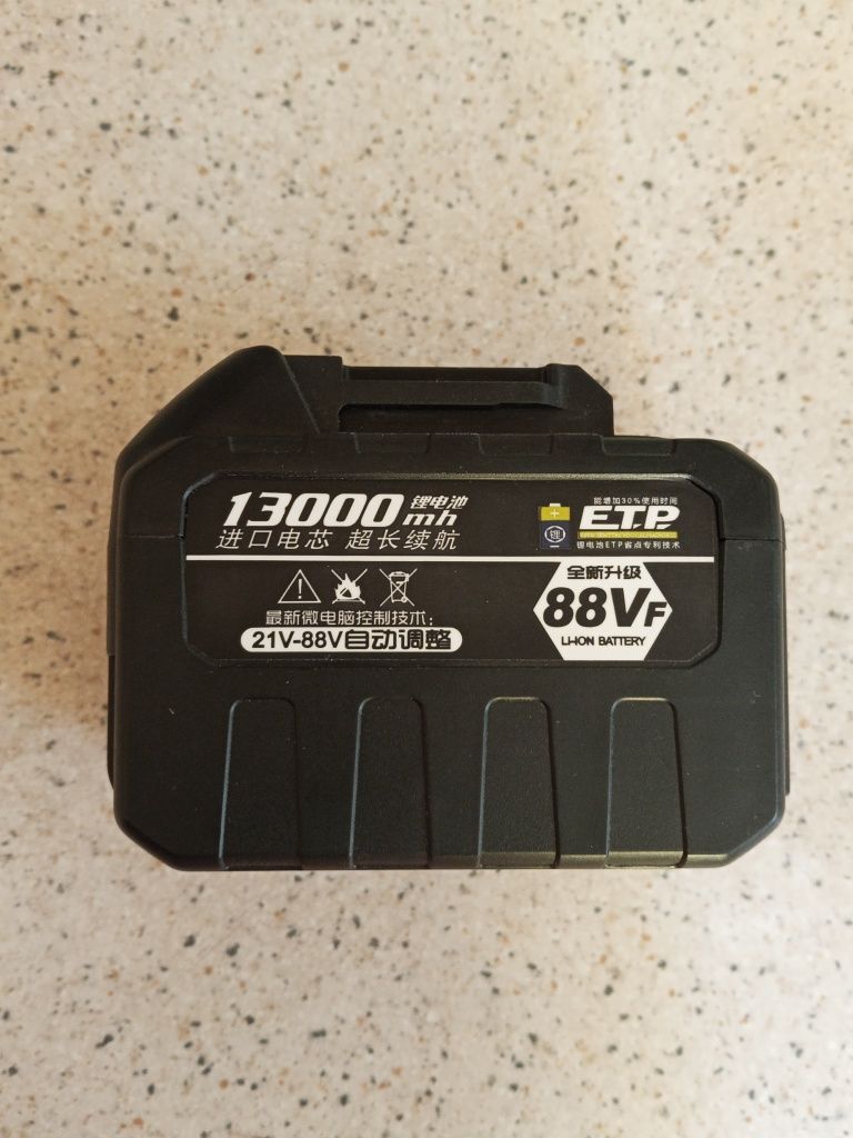 Аккумулятор Makita 9Ач.