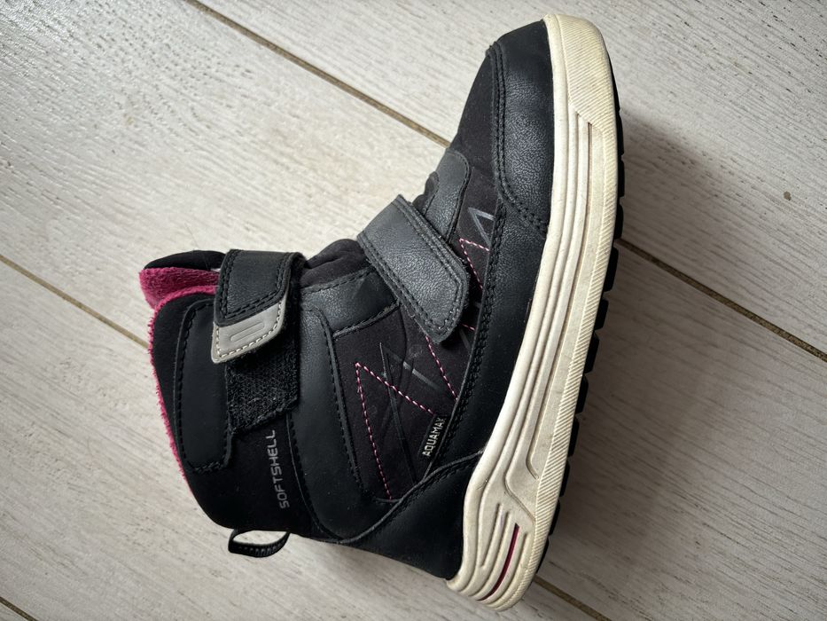 Зимние ботинки на девочку