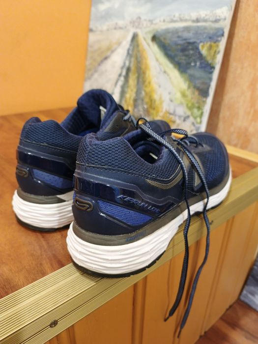 Buty męskie Kiprun Decathlon r.46 prawie nowe