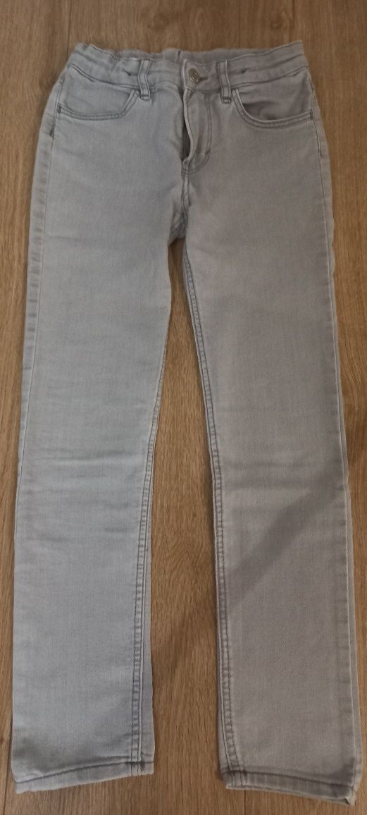 Spodnie jeansy C&A szare 140cm.