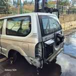 Carroçaria Toyota Land Cruiser KZJ 90