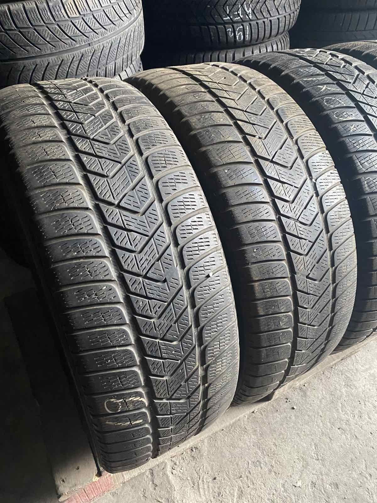 235.60.18 Pirelli 4шт зима БУ склад шины резина из Европы R18 60