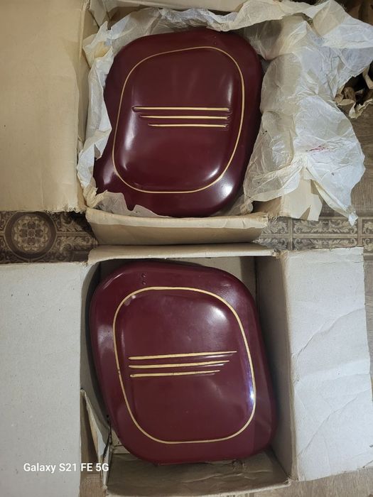 Комплект НОВЫХ бардачков Jawa 350 Старушка