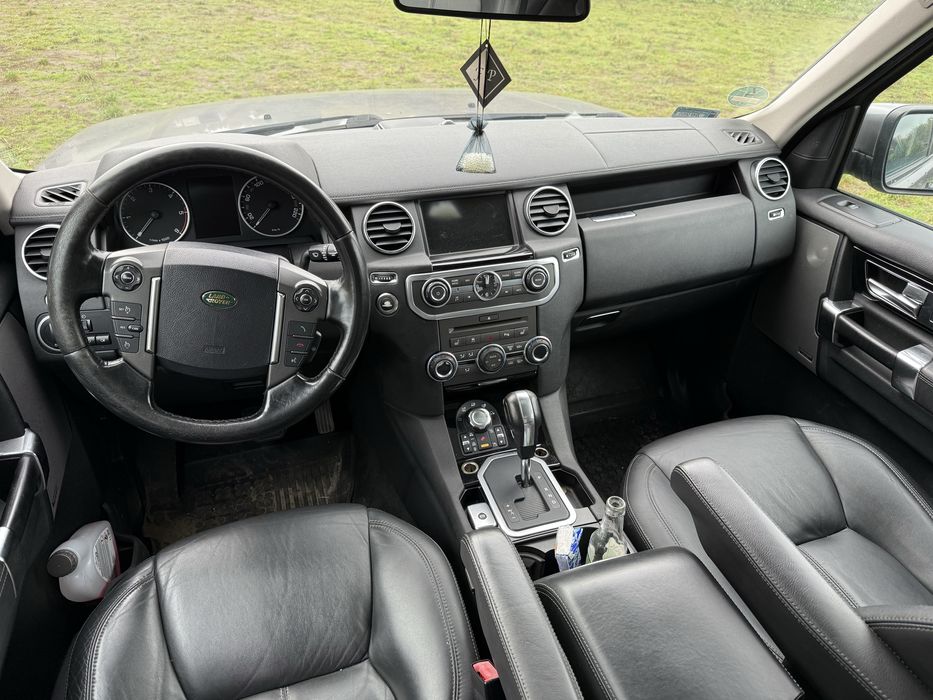 Land Rover Discovery IV 3.0 TDV6 245 KM HSE Bezwypadkowy