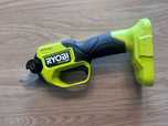 Ryobi RY18SCXA-0 ONE PLUS HP akumulatorowy sekator gałęzi 28 mm SOLO