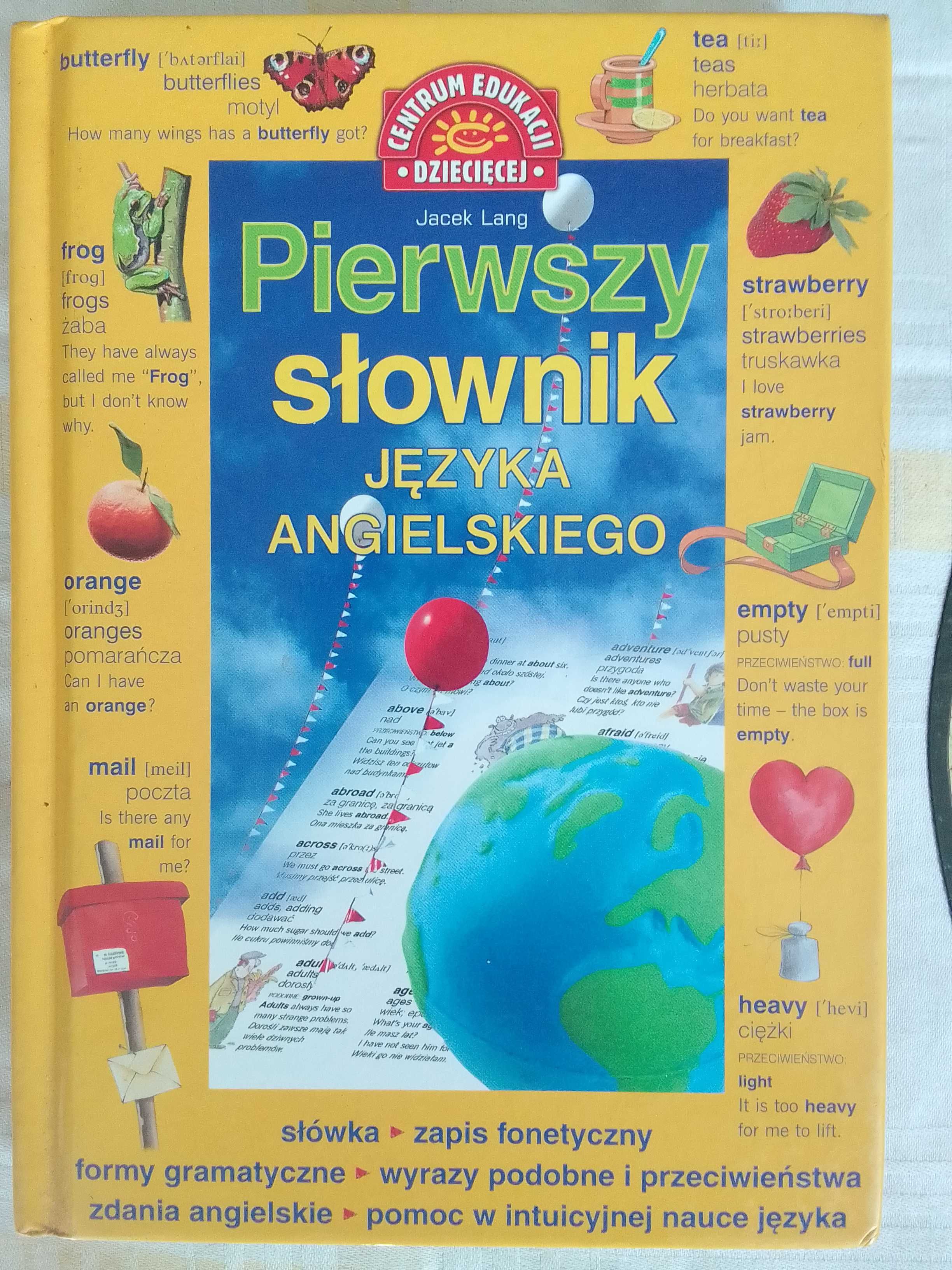 Sprzedam "Pierwszy słownik do Języka Angielskiego" dla Dzieci.