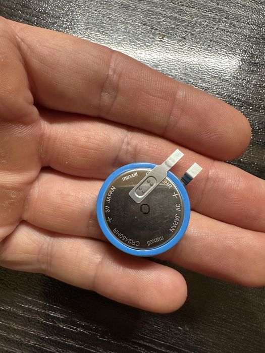 Батарейка Maxell CR2032HR CR2050HR датчика давления в шинах